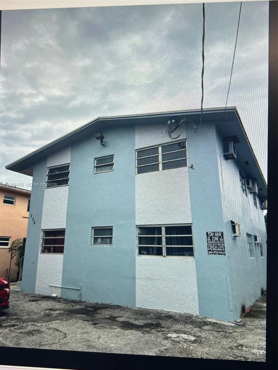 En Renta 238 SW 18th Avenue 2, Miami, FL 33135, Miami, FL 33135