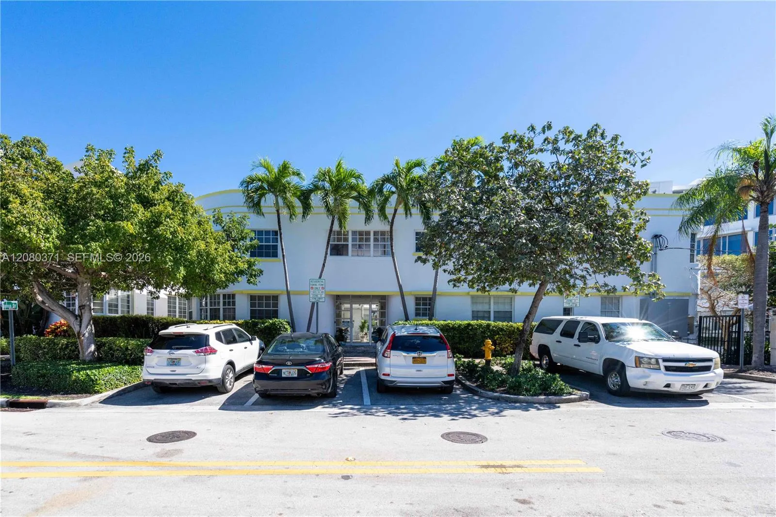 Foto de propiedad en 2383 Flamingo Drive 11, Miami Beach, FL 33140 Miami Beach con MLS# 