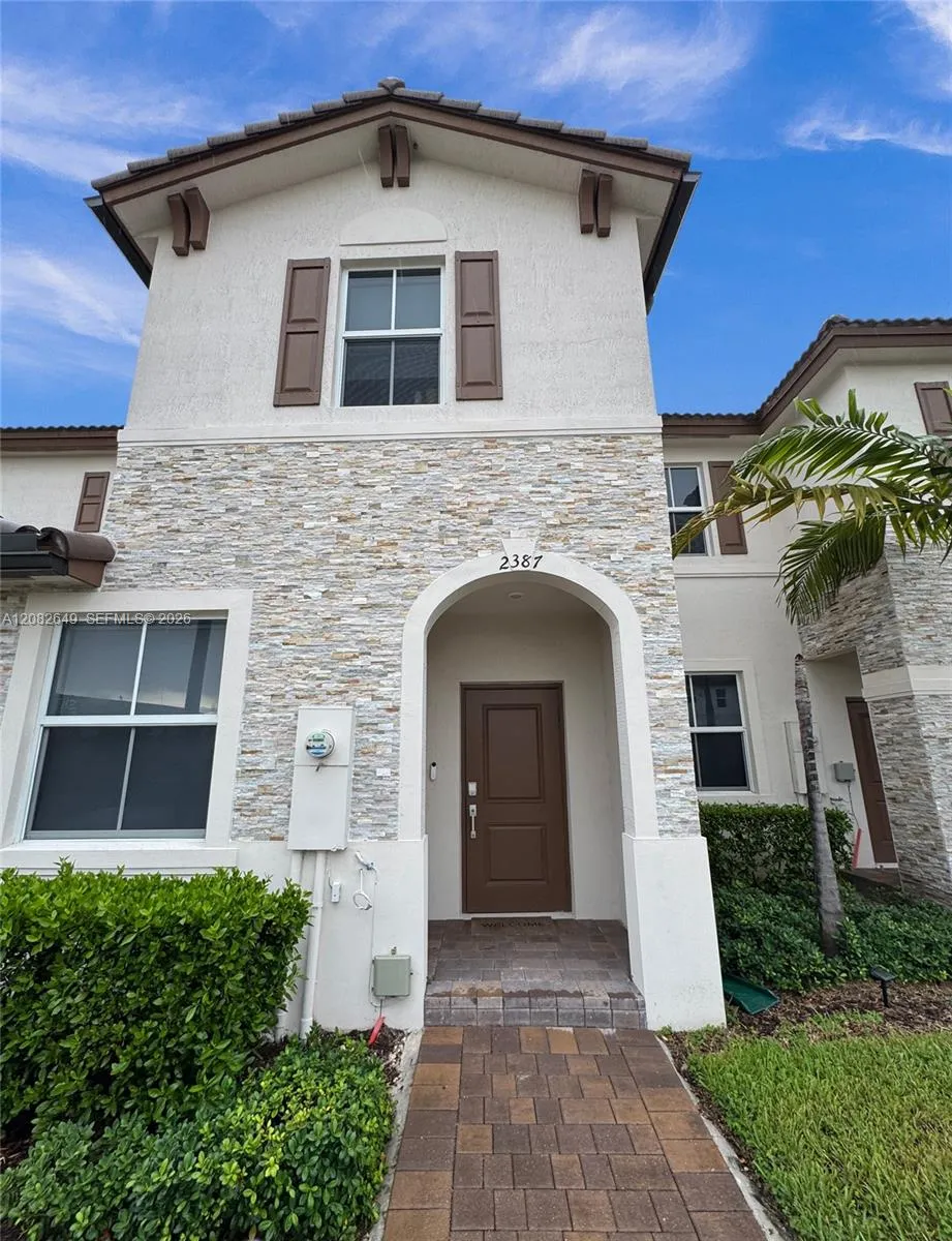 En Venta 2387 NW 122nd Terrace, Miami, FL 33167, Miami, FL 33167