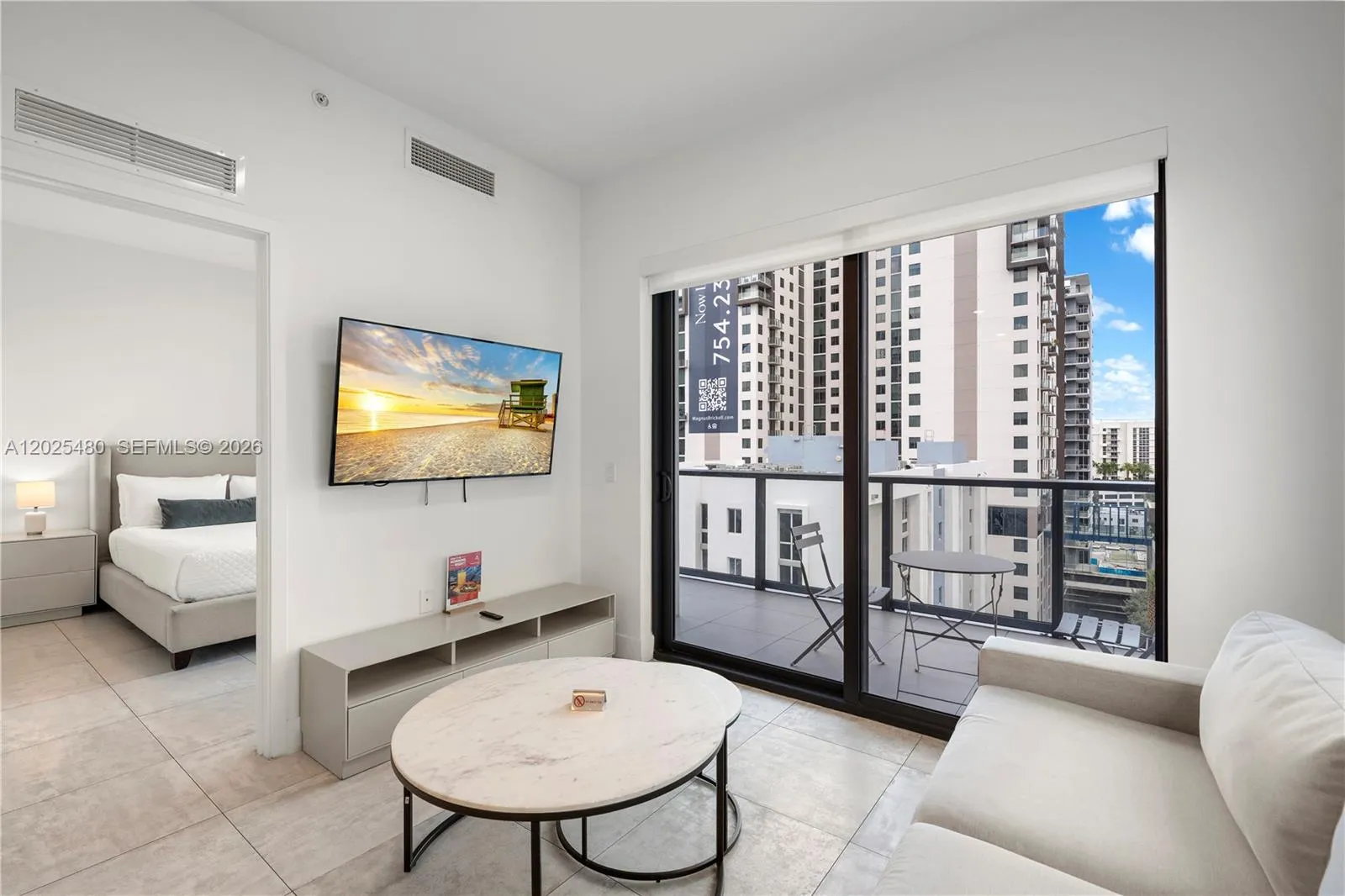 Foto de propiedad en 239 SW 9th Street 1202, Miami, FL 33130 Miami con MLS# 