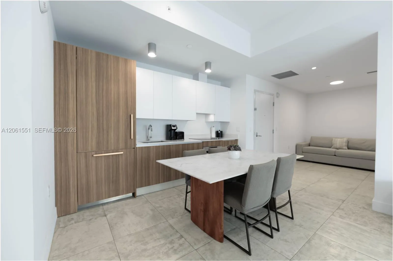Foto de propiedad en 239 SW 9th Street 2103, Miami, FL 33130 Miami con MLS# 