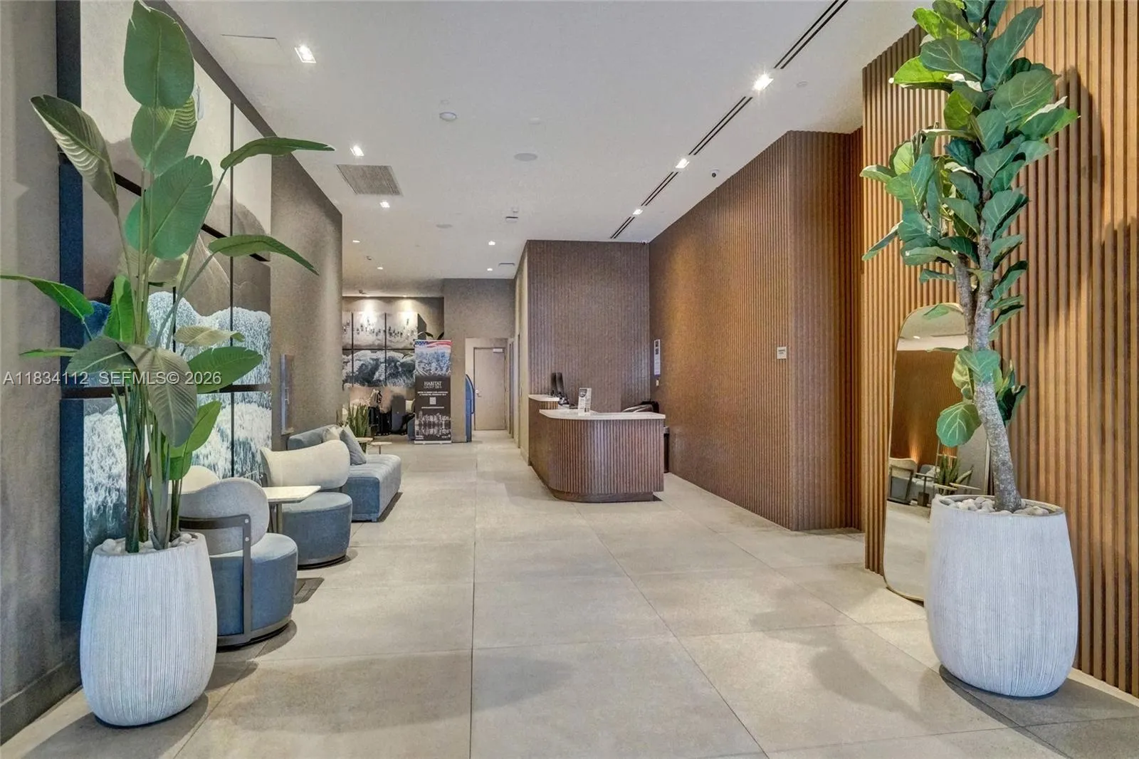 Foto de propiedad en 239 SW 9th Street 2203, Miami, FL 33130 Miami con MLS# 