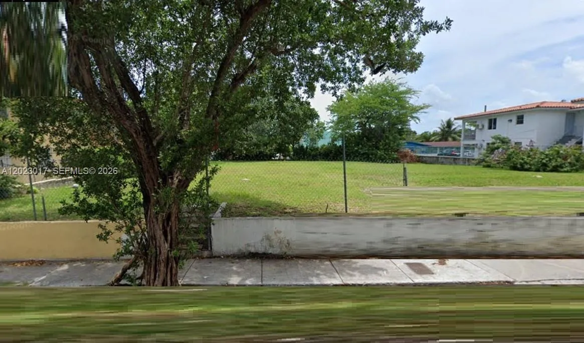 En Venta 240 SW 7th Avenue, Miami, FL 33130, Miami, FL 33130