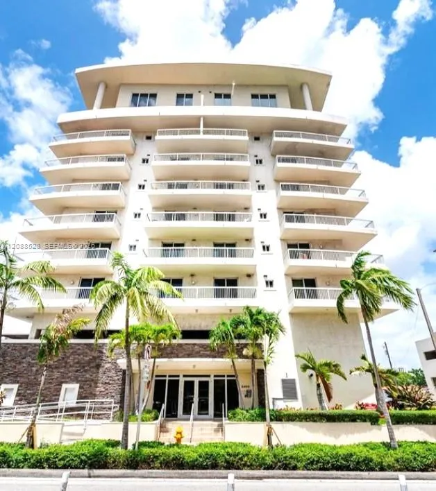 En Renta 2400 SW 27th Avenue 502, Miami, FL 33145, Miami, FL 33145