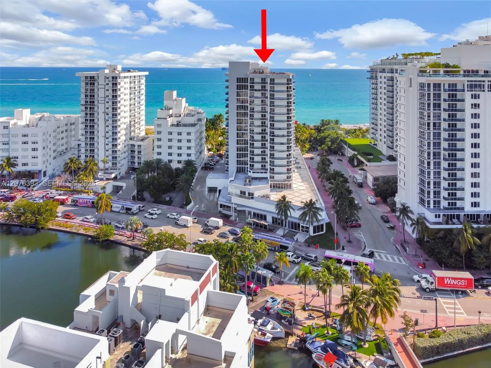 Foto de propiedad en 2401 Collins Avenue 1711, Miami Beach, FL 33140 Miami Beach con MLS# 