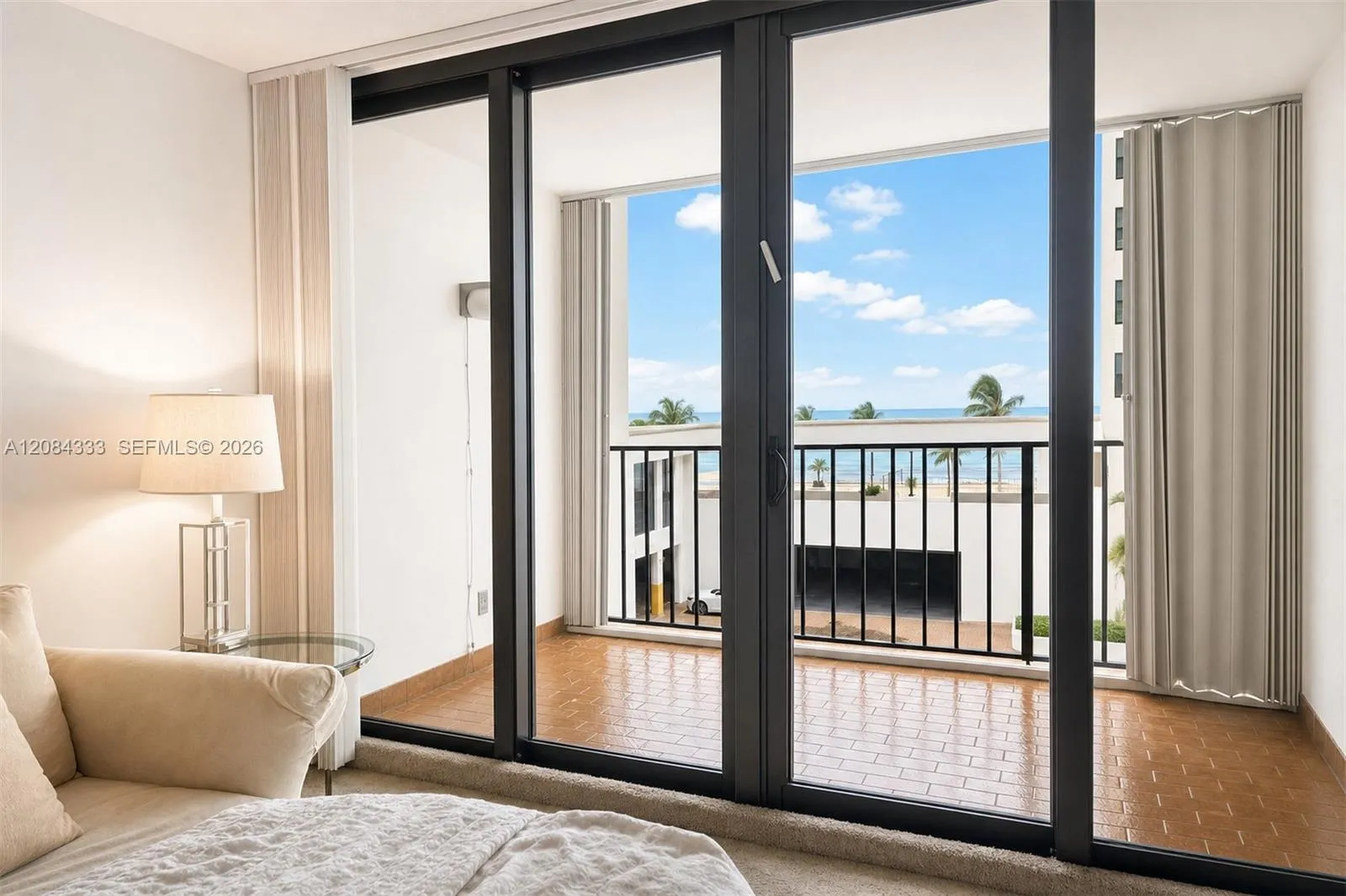 Foto de propiedad en 2401 S Ocean Drive 401, Hollywood, FL 33019 Hollywood con MLS#