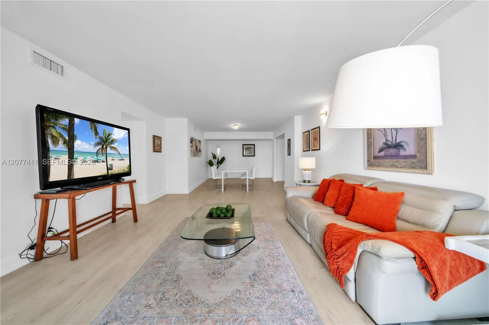Foto de propiedad en 2401 S Ocean Drive 507, Hollywood, FL 33019 Hollywood con MLS#
