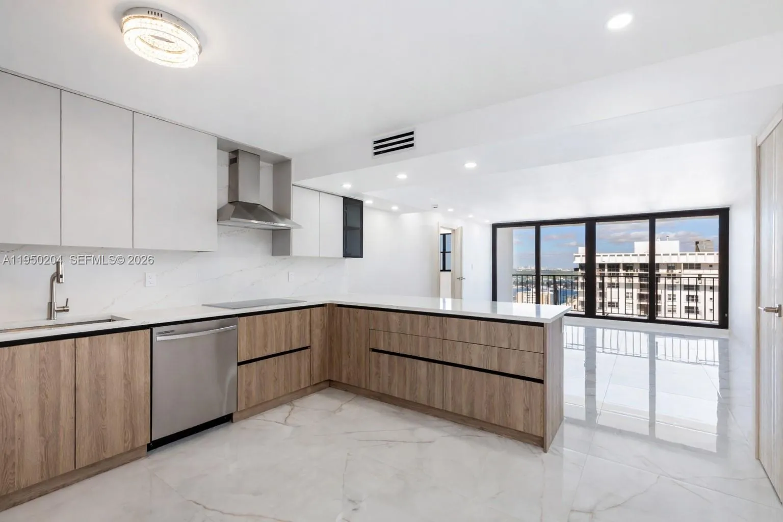 Foto de propiedad en 2401 S Ocean Drive PH-A4, Hollywood, FL 33019 Hollywood con MLS#