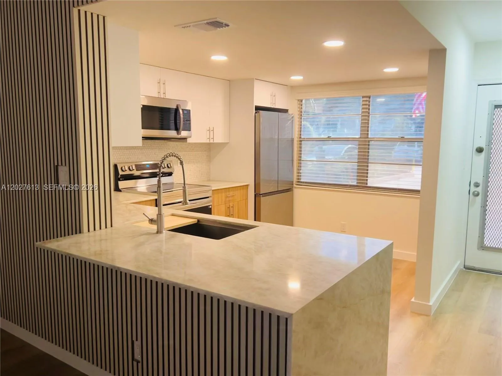 Foto de propiedad en 2402 Antigua Circle H1, Coconut Creek, FL 33066 Coconut Creek con MLS# 
