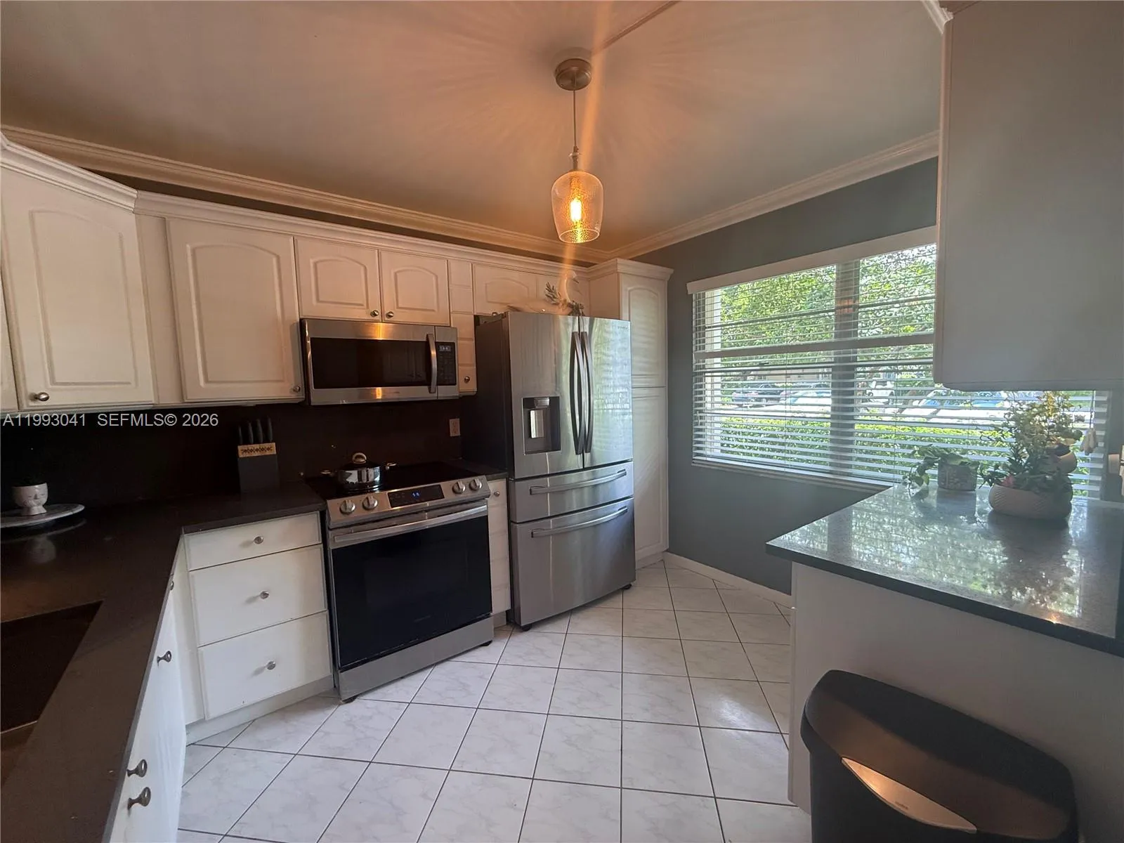 Foto de propiedad en 2403 Antigua Circle K1, Coconut Creek, FL 33066 Coconut Creek con MLS# 