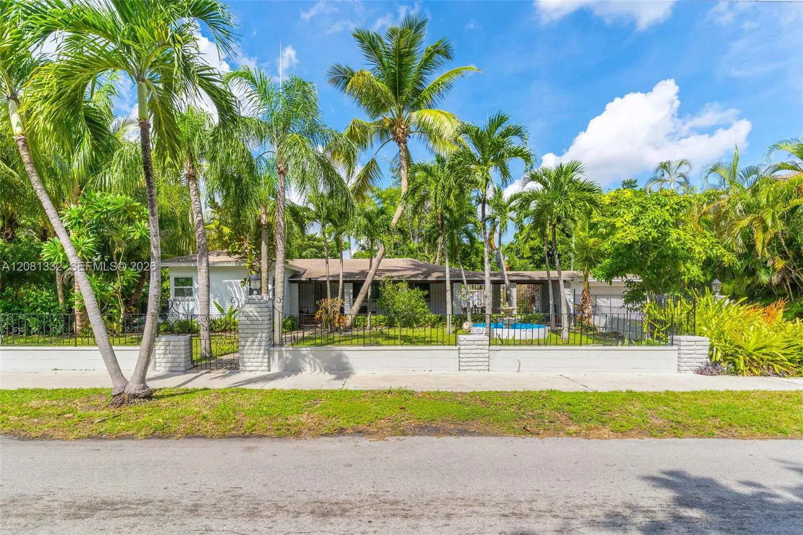 En Venta 2407 Washington Street, Hollywood, FL 33020, Hollywood, FL 33020