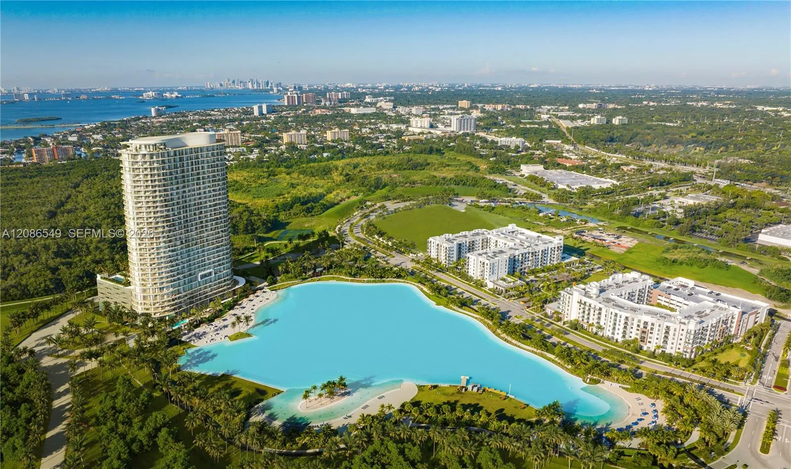 En Renta 2411 Laguna Circle 1004, North Miami, FL 33181, North Miami, FL 33181