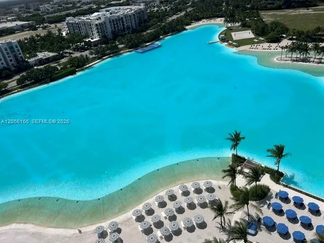 Foto de propiedad en 2411 Laguna Circle 1509, Miami, FL 33181 Miami con MLS#