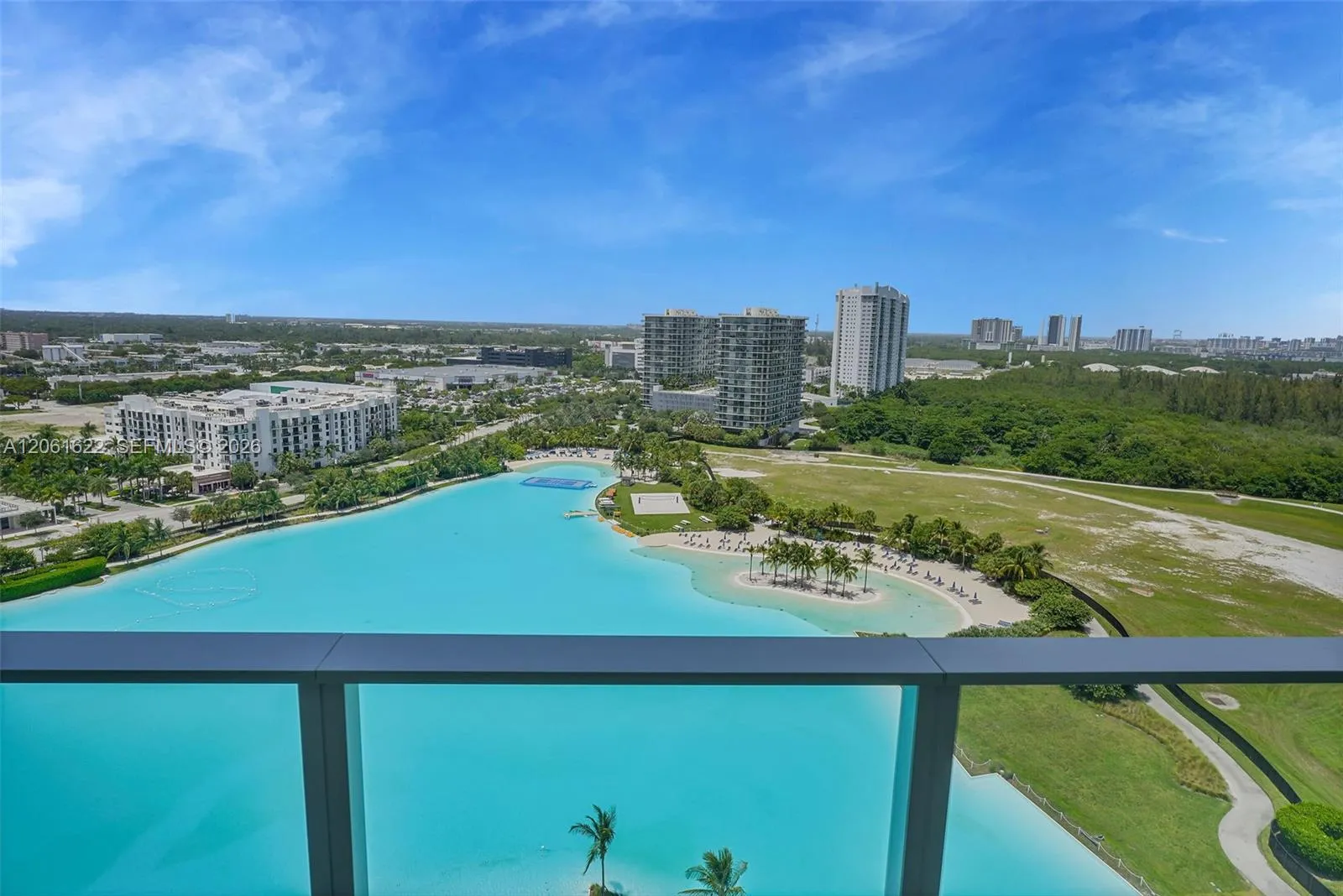 En Renta 2411 Laguna Circle 1610, North Miami, FL 33181, North Miami, FL 33181