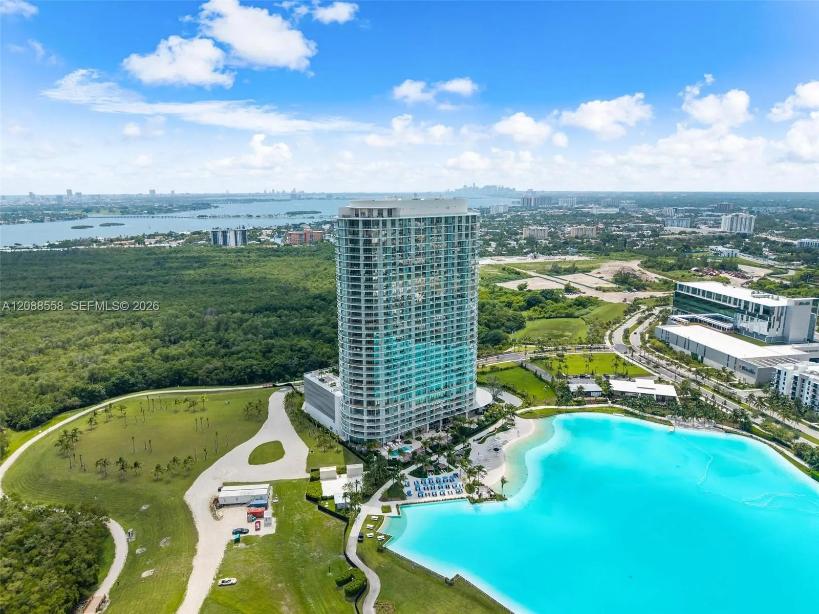En Renta 2411 Laguna Circle 2803, Miami, FL 33181, Miami, FL 33181