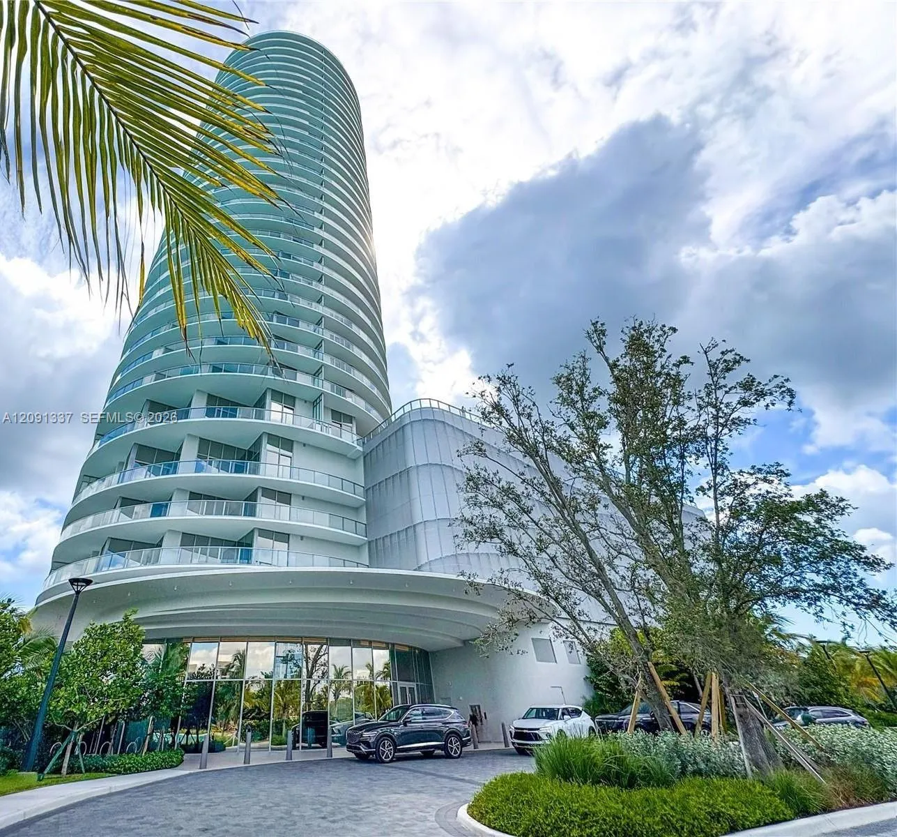 En Renta 2411 Laguna Circle 903, North Miami, FL 33181, North Miami, FL 33181