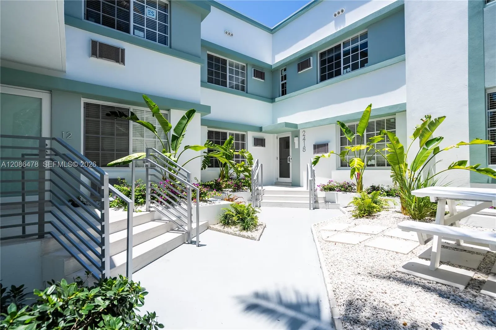 En Renta 2418 Flamingo Drive 8, Miami Beach, FL 33140, Miami Beach, FL 33140