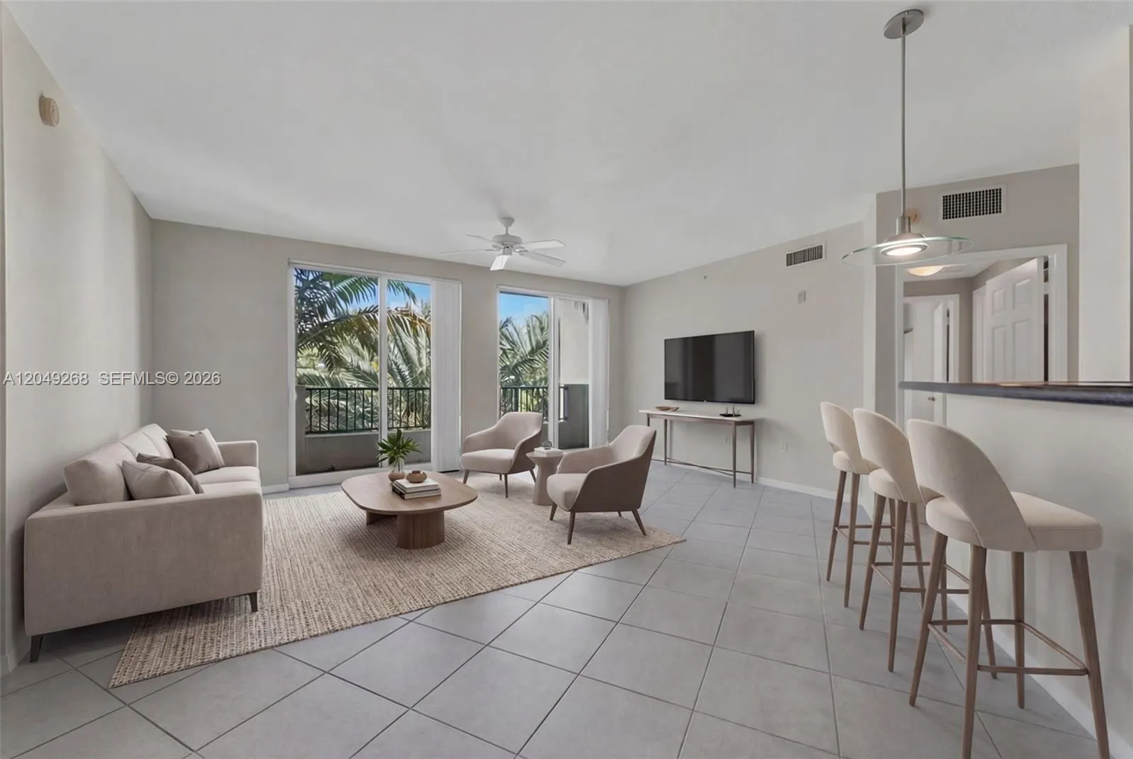 Vendido 2421 NE 65th Street 403, Fort Lauderdale, FL 33308, Fort Lauderdale, FL 33308