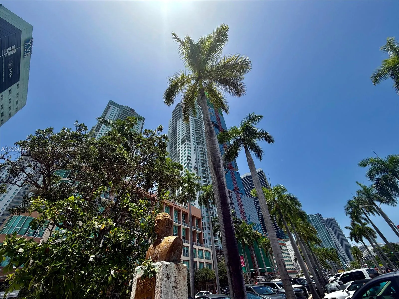 Foto de propiedad en 244 Biscayne Boulevard 2105, Miami, FL 33132 Miami con MLS# 