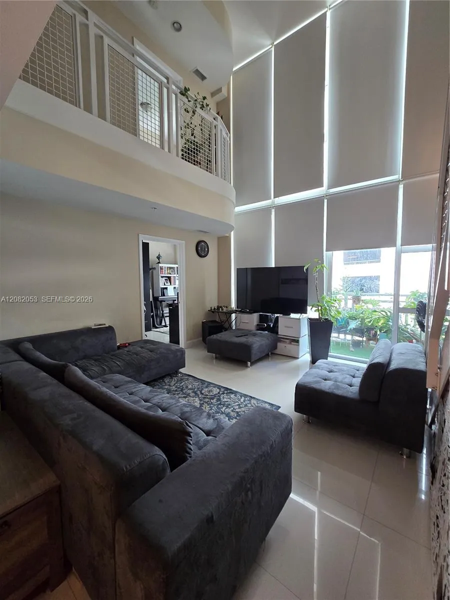 En Venta 244 Biscayne Boulevard 652, Miami, FL 33132, Miami, FL 33132