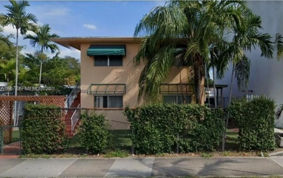 En Venta 2441 SW 27th Avenue, Miami, FL 33145, Miami, FL 33145