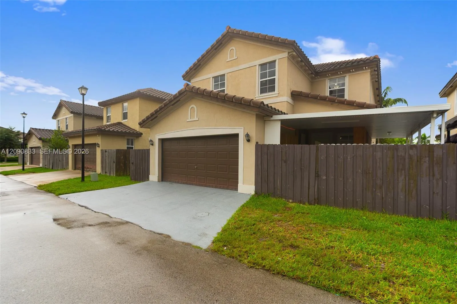 Foto de propiedad en 24423 SW 118th Avenue, Homestead, FL 33032 Homestead con MLS# 