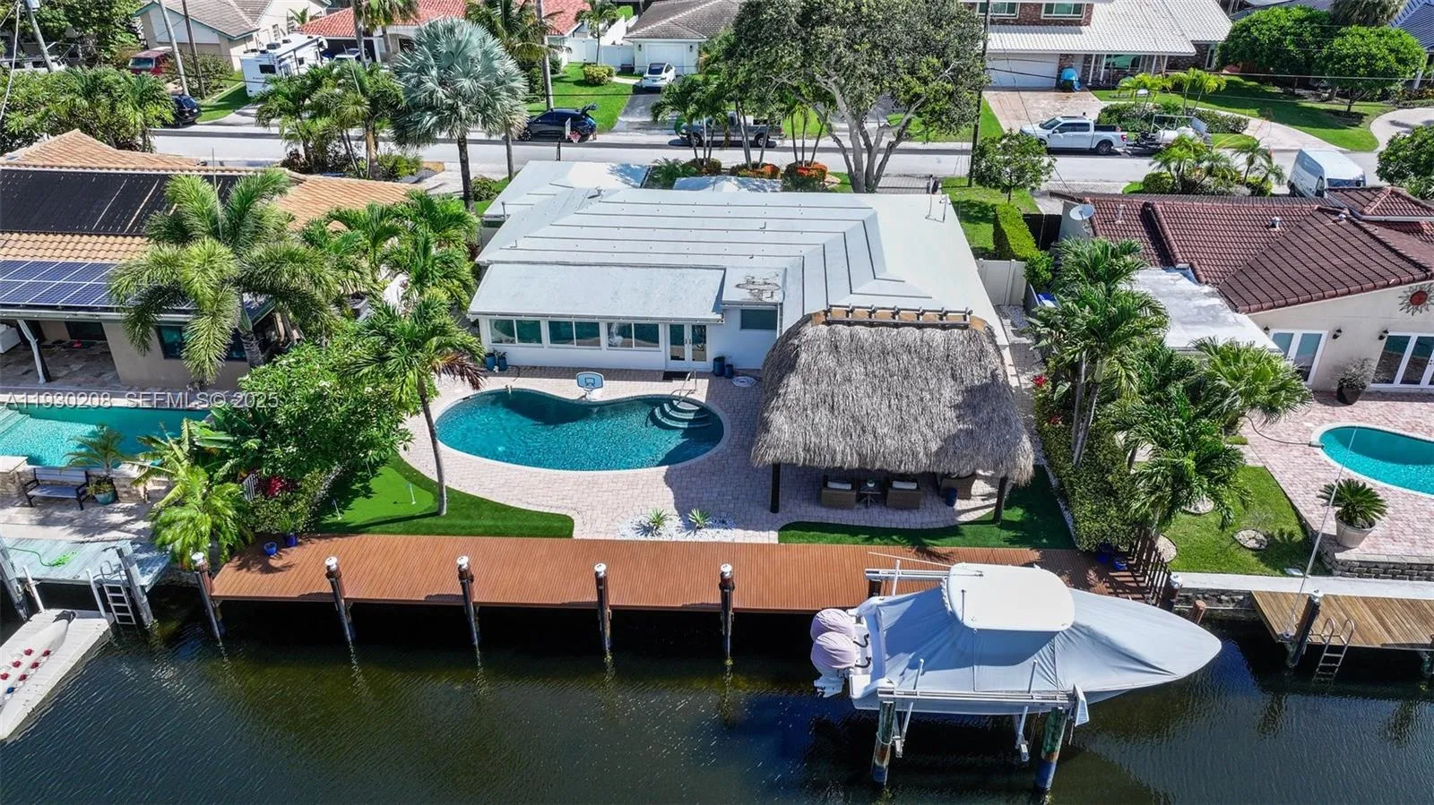 Vendido 2448 SE 9th Street, Pompano Beach, FL 33062, Pompano Beach, FL 33062