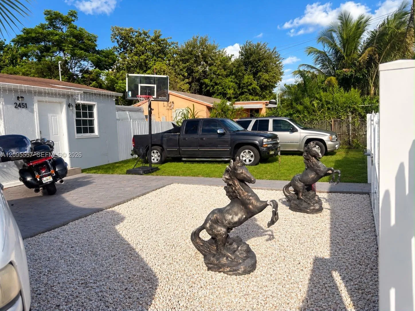 En Venta 2451 NW 104th Street, Miami, FL 33147, Miami, FL 33147