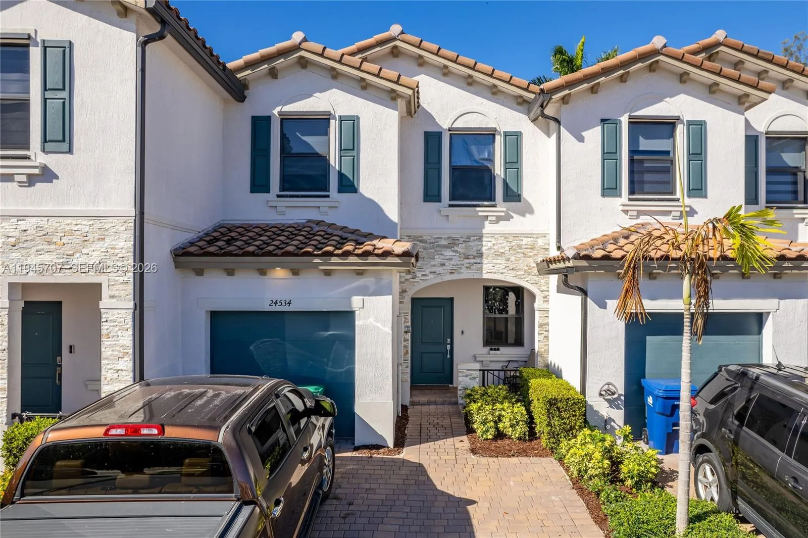 Foto de propiedad en 24534 SW 119th Place, Homestead, FL 33032 Homestead con MLS# 
