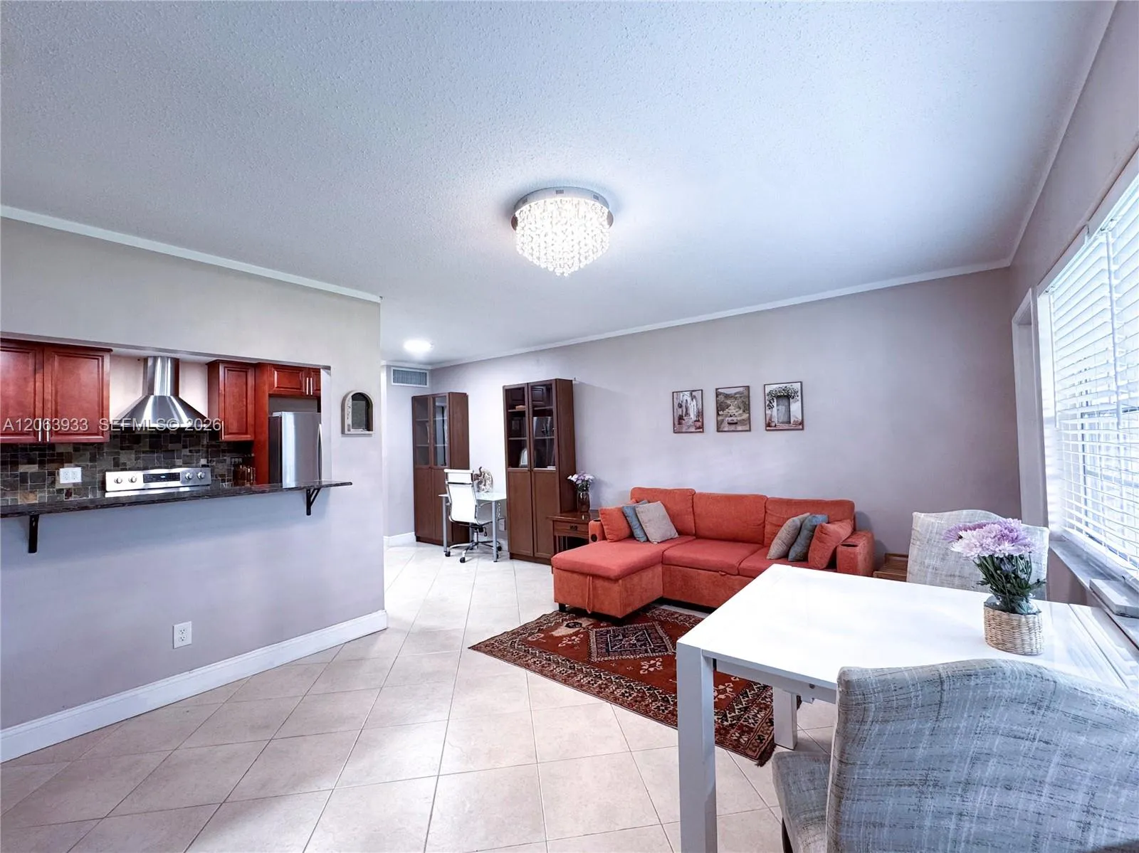 Foto de propiedad en 2455 NE 51st Street E114, Fort Lauderdale, FL 33308 Fort Lauderdale con MLS# 