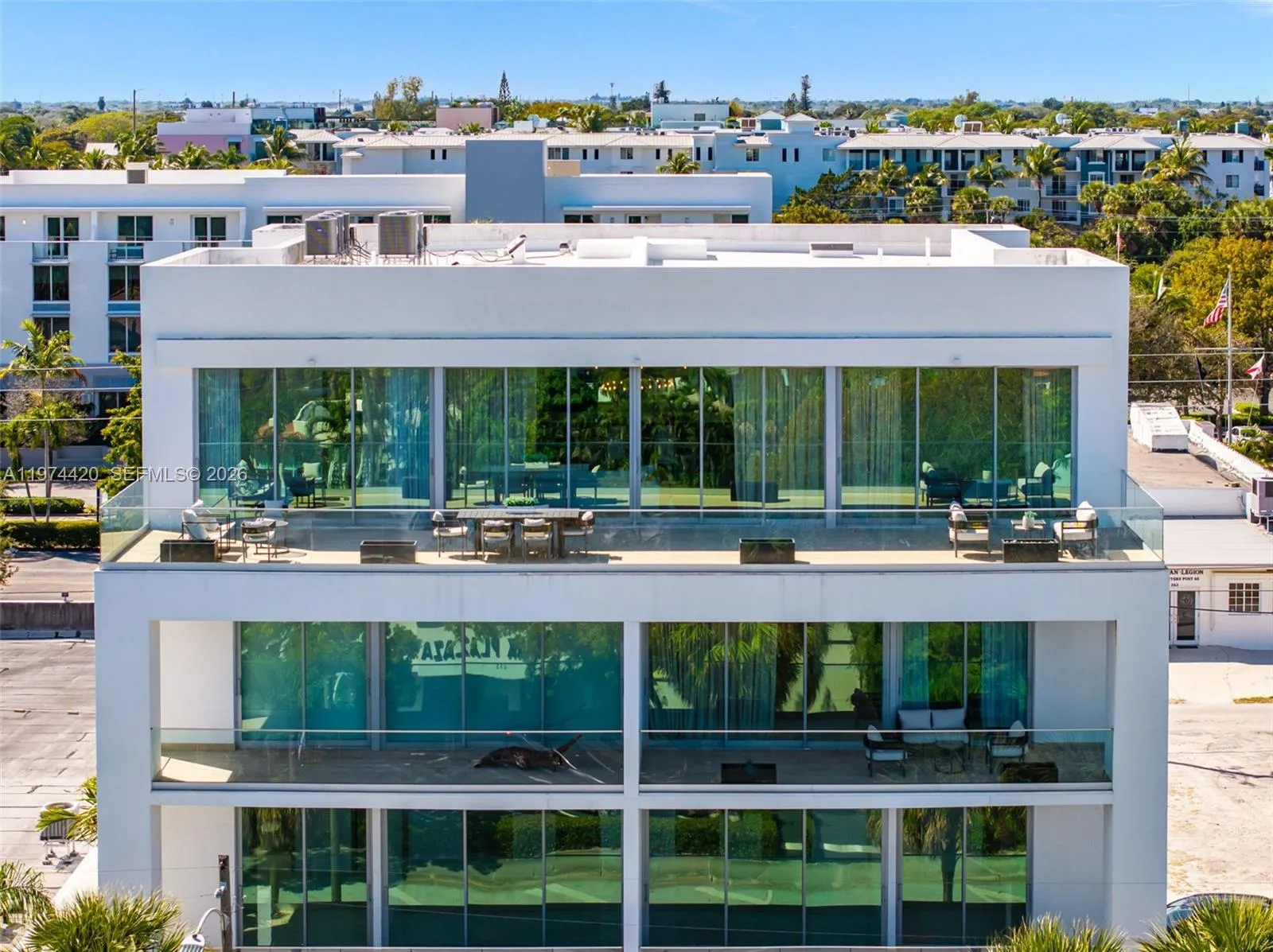 En Venta 246 NE 6th Avenue PH, Delray Beach, FL 33483, Delray Beach, FL 33483