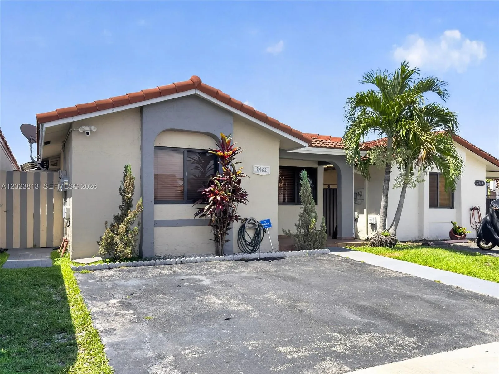 Vendido 2462 W 65th Street, Hialeah, FL 33016, Hialeah, FL 33016