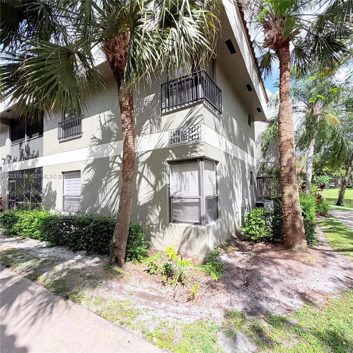 Alquilada 2474 NW 49th Terrace 766, Coconut Creek, FL 33063, Coconut Creek, FL 33063