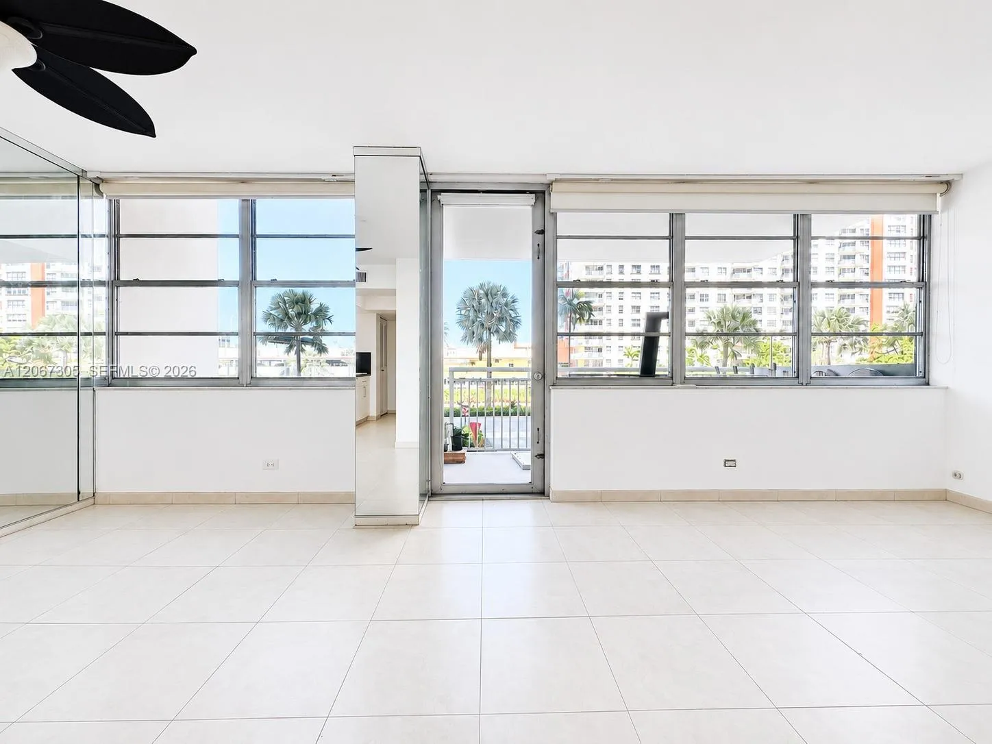 Foto de propiedad en 250 174th Street 115, Sunny Isles Beach, FL 33160 Sunny Isles Beach con MLS#