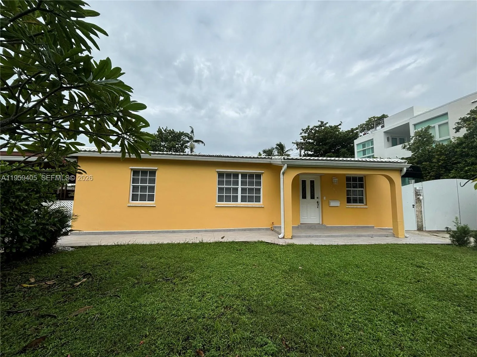 Vendido 250 Fernwood Road, Key Biscayne, FL 33149, Key Biscayne, FL 33149