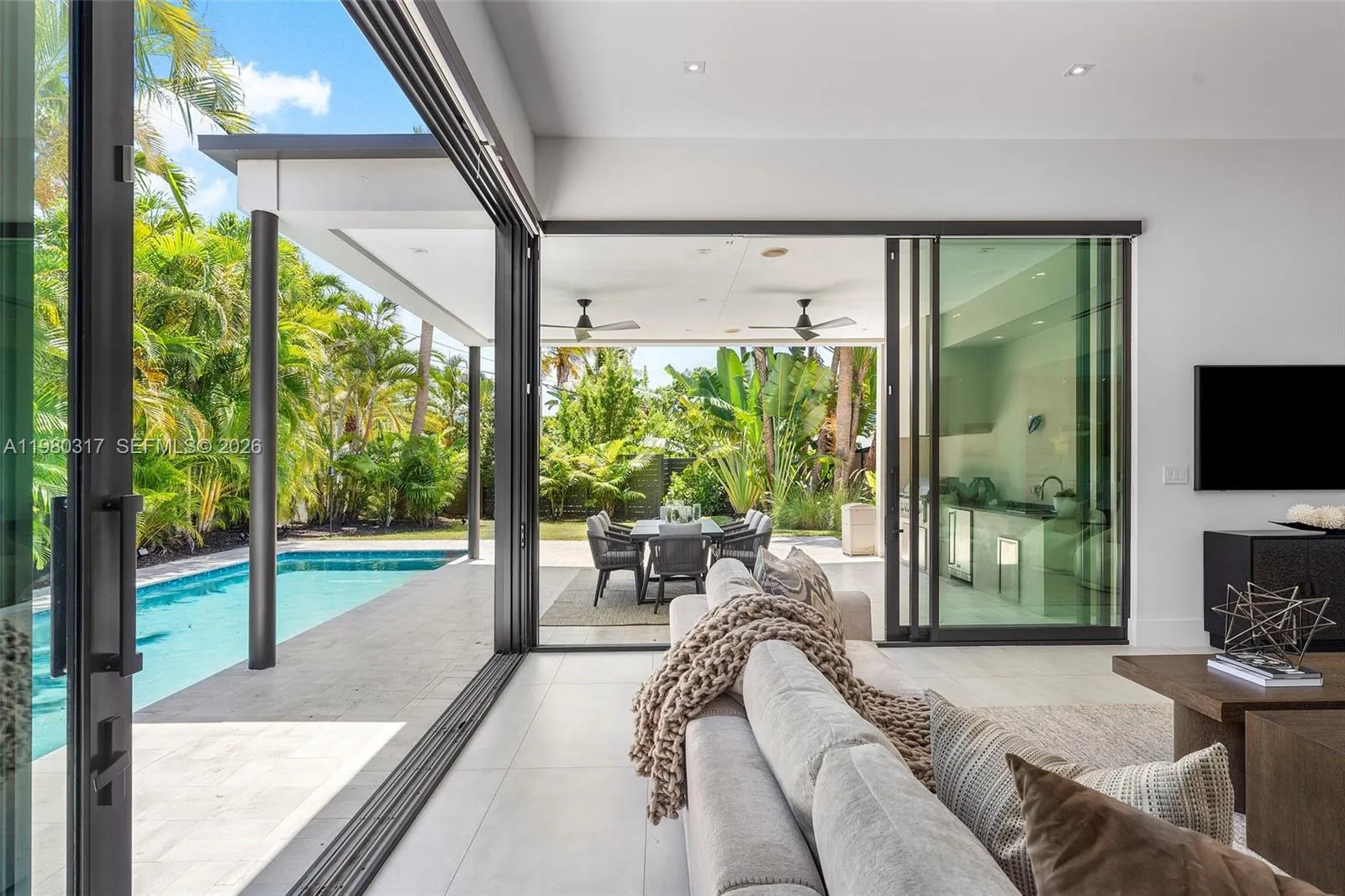 En Venta 2500 Middle River Drive, Fort Lauderdale, FL 33305, Fort Lauderdale, FL 33305