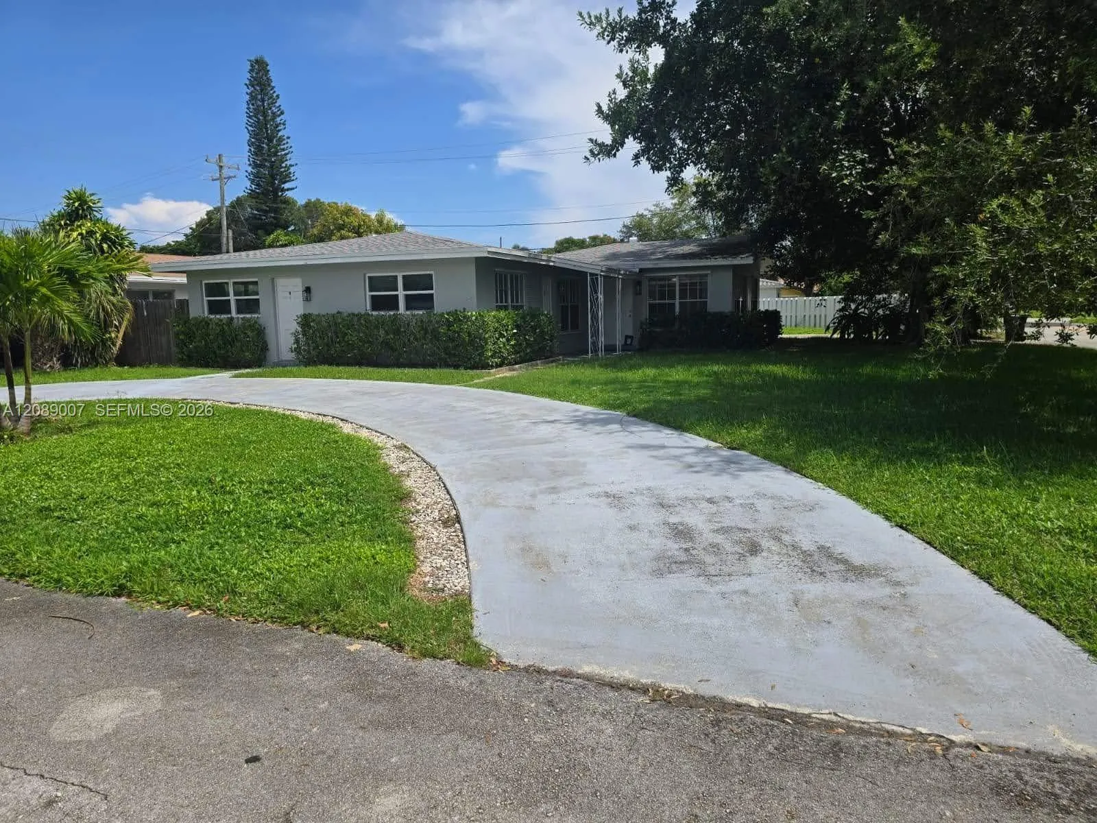 En Renta 2500 NE 19th Avenue 1, Lighthouse Point, FL 33064, Lighthouse Point, FL 33064