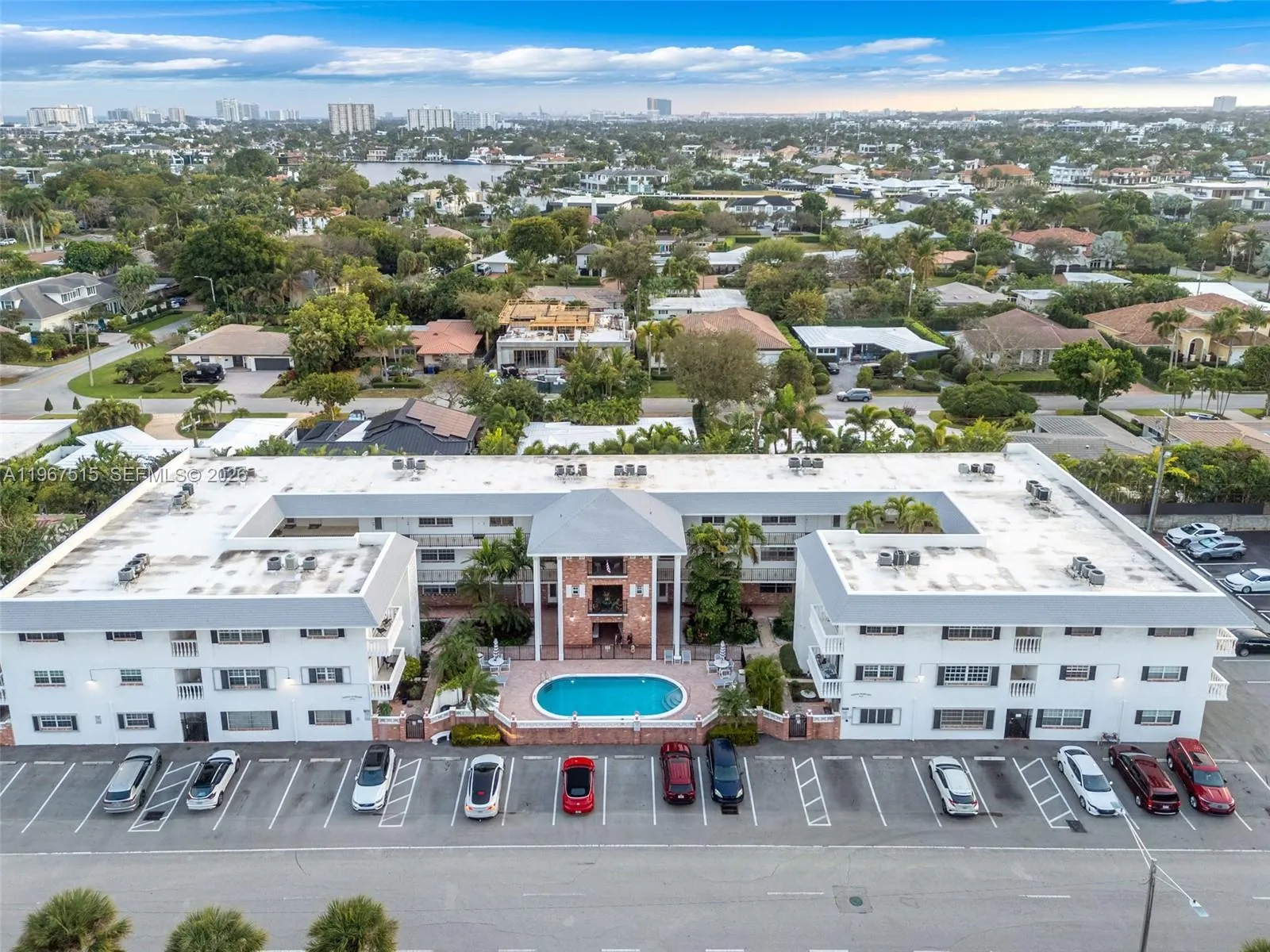 Vendido 2500 NE 9th Street 312, Fort Lauderdale, FL 33304, Fort Lauderdale, FL 33304