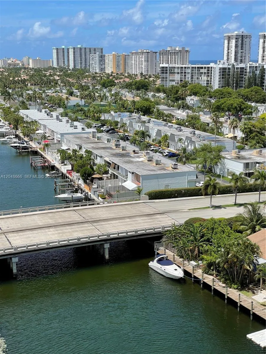 En Renta 2500 Parkview Drive 1405, Hallandale Beach, FL 33009, Hallandale Beach, FL 33009