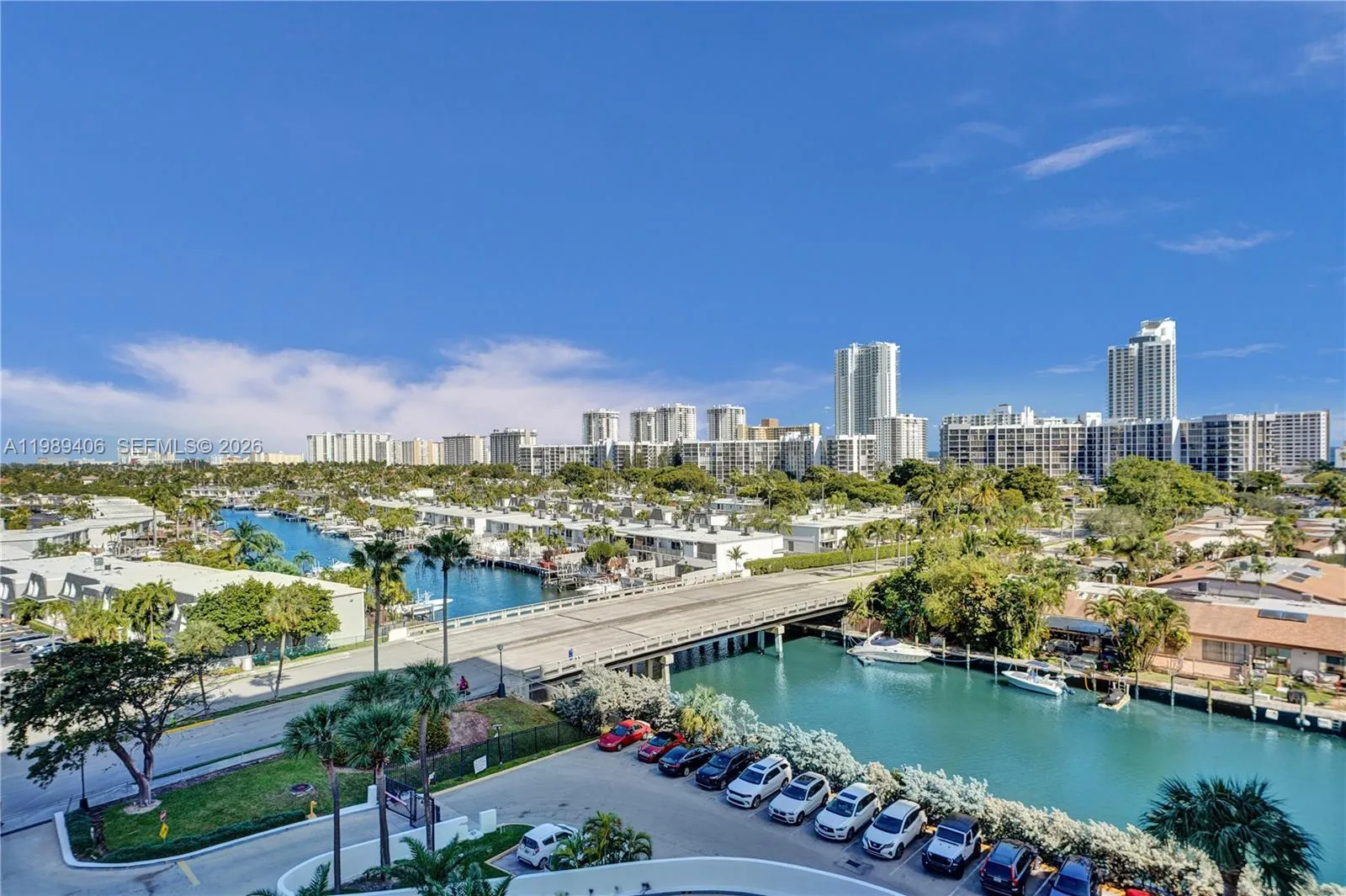 Foto de propiedad en 2500 Parkview Drive 808, Hallandale Beach, FL 33009 Hallandale Beach con MLS# 