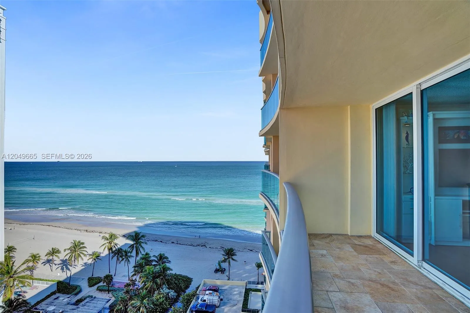 Foto de propiedad en 2501 S Ocean Drive 1504 (Available Aug 1), Hollywood, FL 33019 Hollywood con MLS#