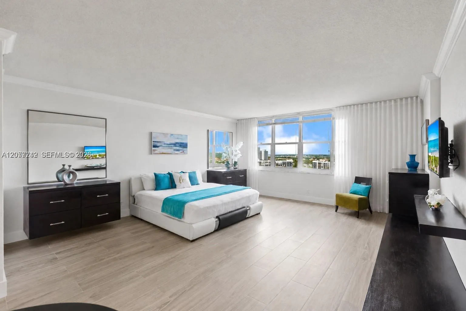 Foto de propiedad en 2501 S Ocean Drive 1527, Hollywood, FL 33019 Hollywood con MLS# 