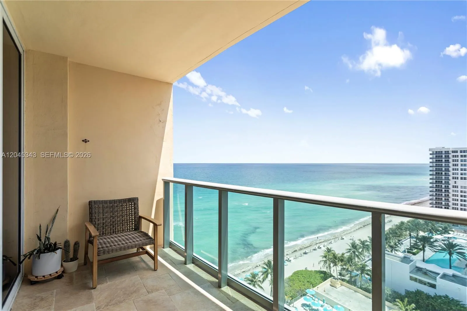 En Renta 2501 S Ocean Drive 1614, Hollywood, FL 33019, Hollywood, FL 33019