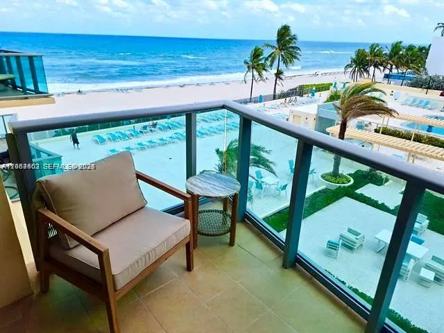 Foto de propiedad en 2501 S Ocean Drive 412, Hollywood, FL 33019 Hollywood con MLS#