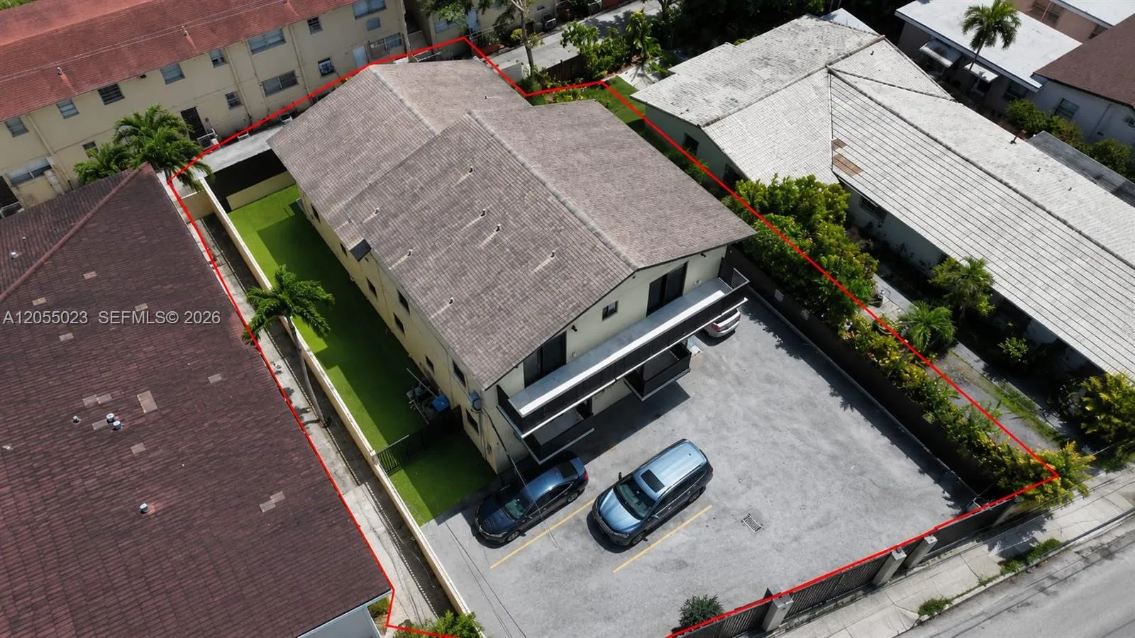 En Venta 2504 NW 14th Street, Miami, FL 33125, Miami, FL 33125