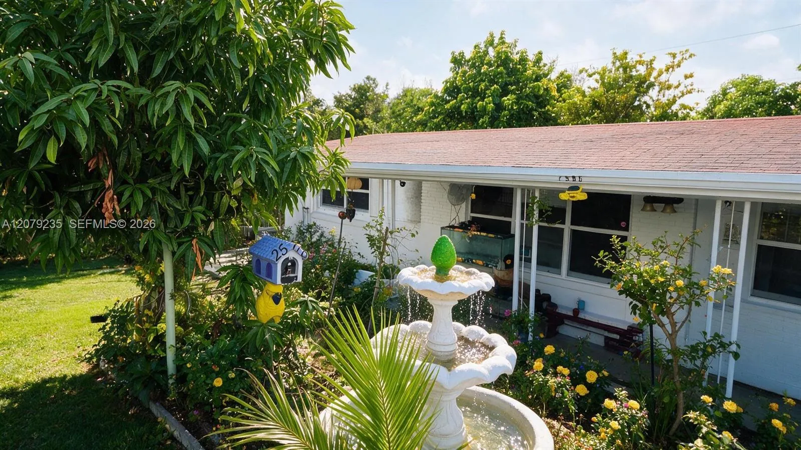 Foto de propiedad en 2506 Acapulco Drive, Miramar, FL 33023 Miramar con MLS# 