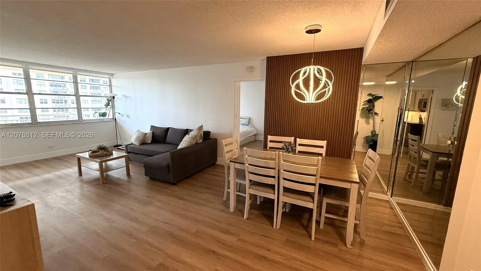 Foto de propiedad en 251 174th Street 608, Sunny Isles Beach, FL 33160 Sunny Isles Beach con MLS# 
