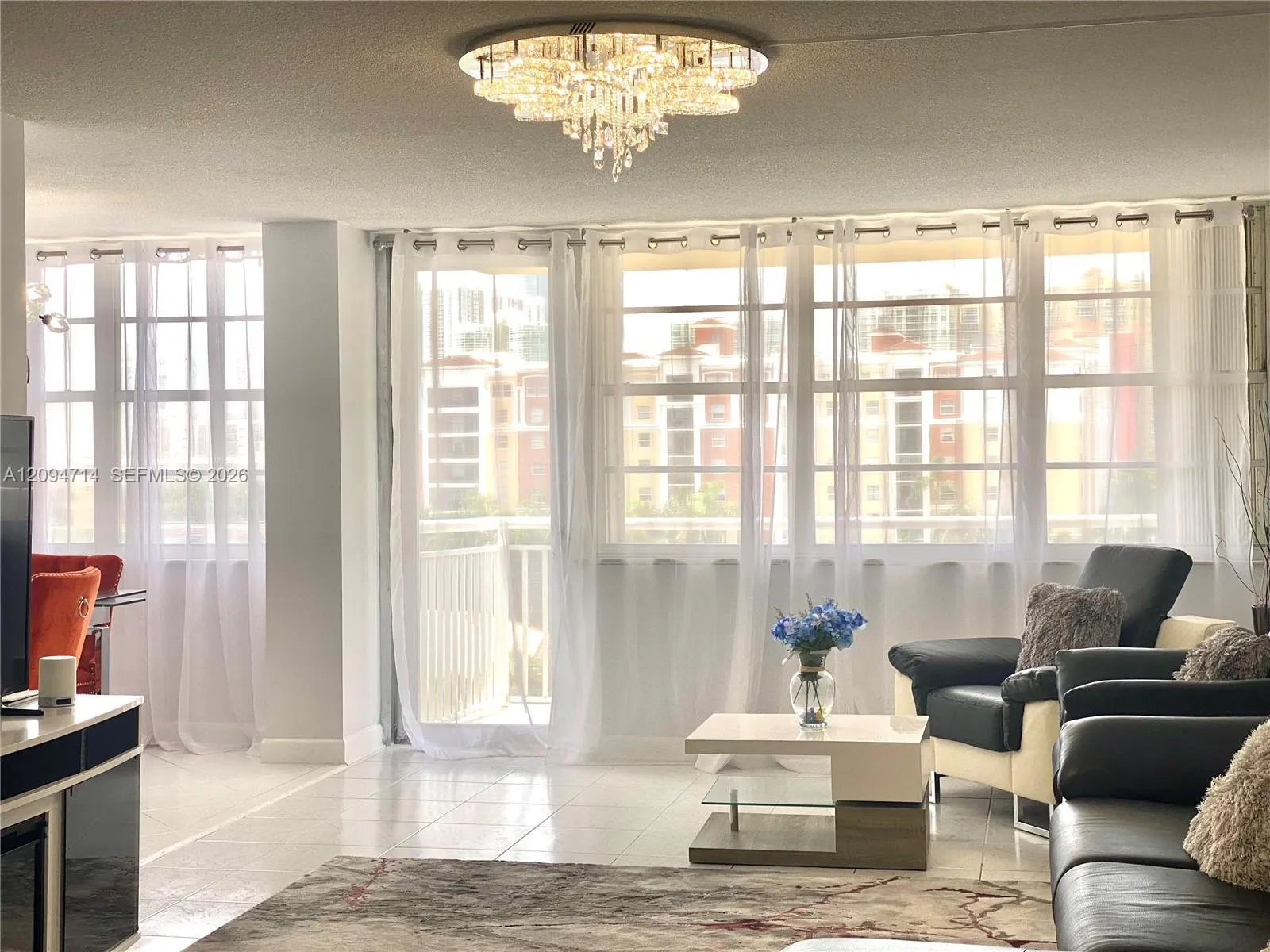 En Venta 251 174th Street 615, Sunny Isles Beach, FL 33160, Sunny Isles Beach, FL 33160