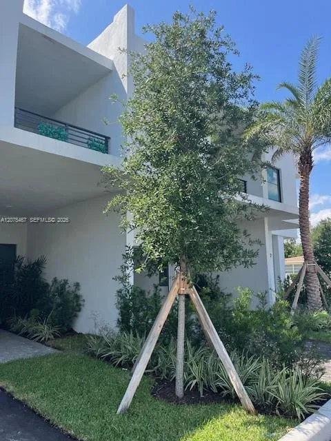 En Renta 2511 Pierce Street 5, Hollywood, FL 33020, Hollywood, FL 33020