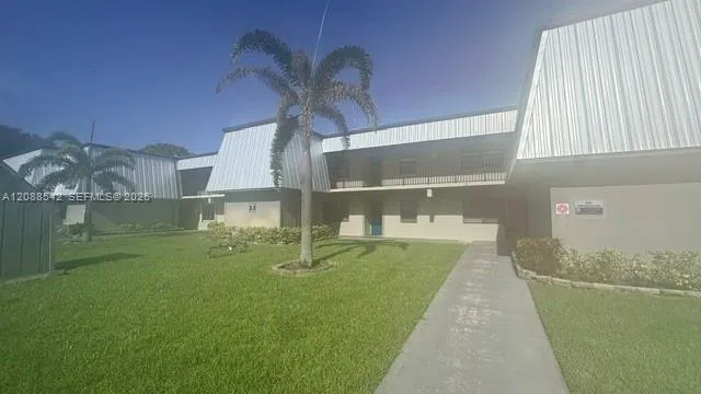 En Venta 2516 S 19th Street 208, Fort Pierce, FL 34982, Fort Pierce, FL 34982